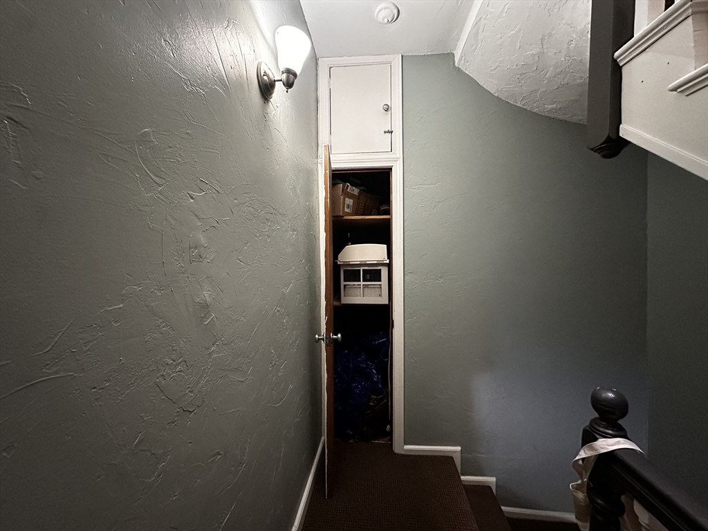 3 bed, 1 bath apartment for rent at 233 Charles Unit 2, East Cambridge — photo 3 of 14