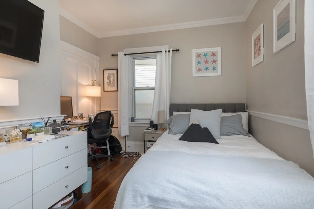 3 bed, 2 bath apartment for rent at 233 E St Unit 3, South Boston — photo 7 of 16