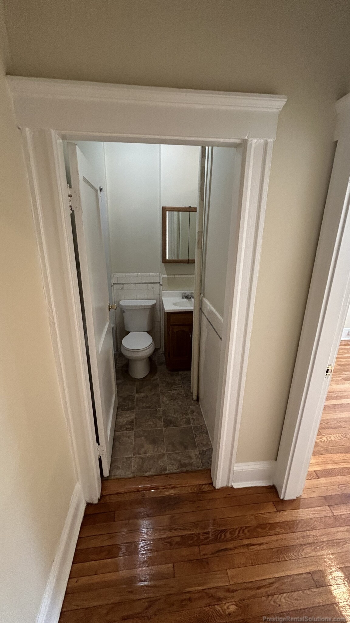 1 bed, 1 bath apartment for rent at 233 Essex St Unit 4, Melrose — photo 12 of 19
