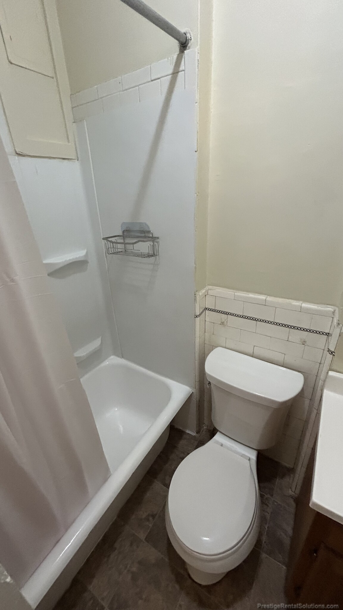 1 bed, 1 bath apartment for rent at 233 Essex St Unit 4, Melrose — photo 13 of 19