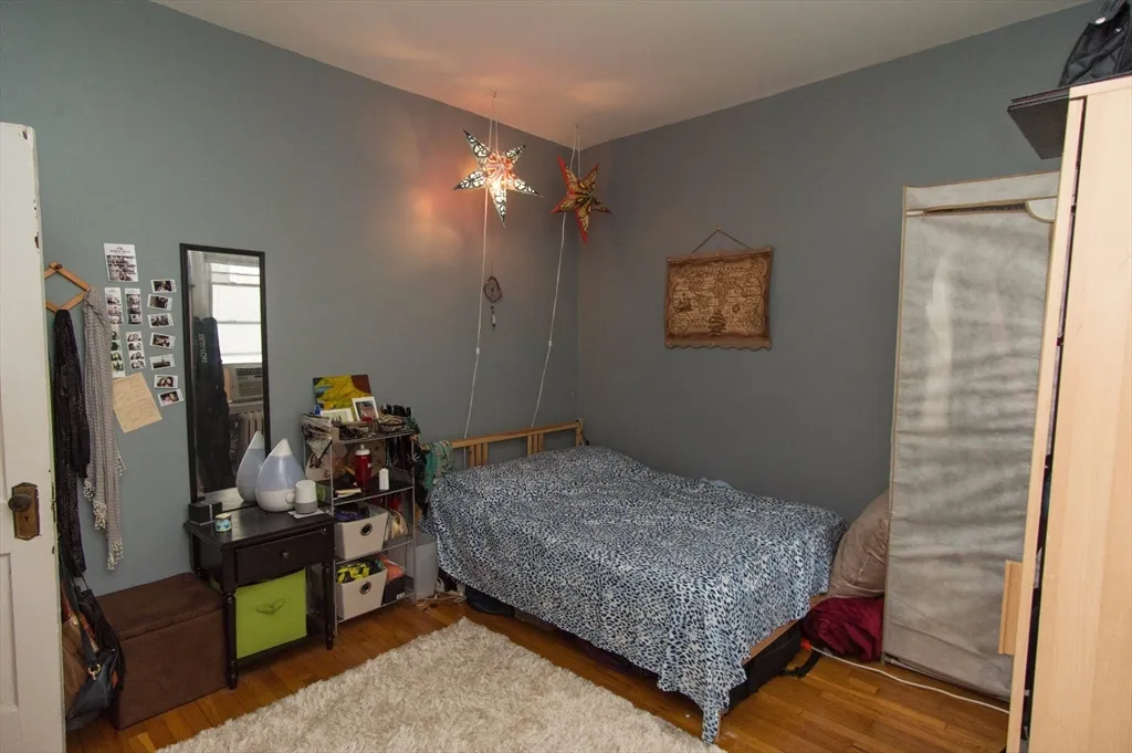 1 bed, 1 bath apartment for rent at 233 Kelton St Unit 1, Brighton — photo 6 of 7