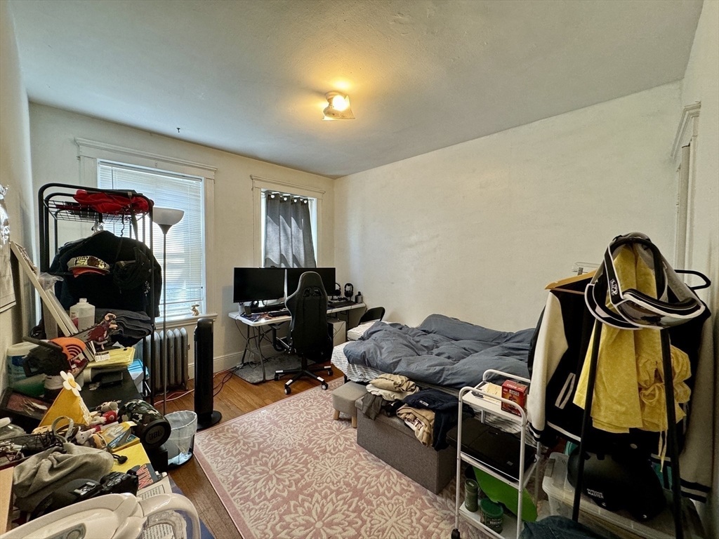 2 bed, 1 bath apartment for rent at 233 Kelton St Unit 12, Brighton — photo 6 of 7