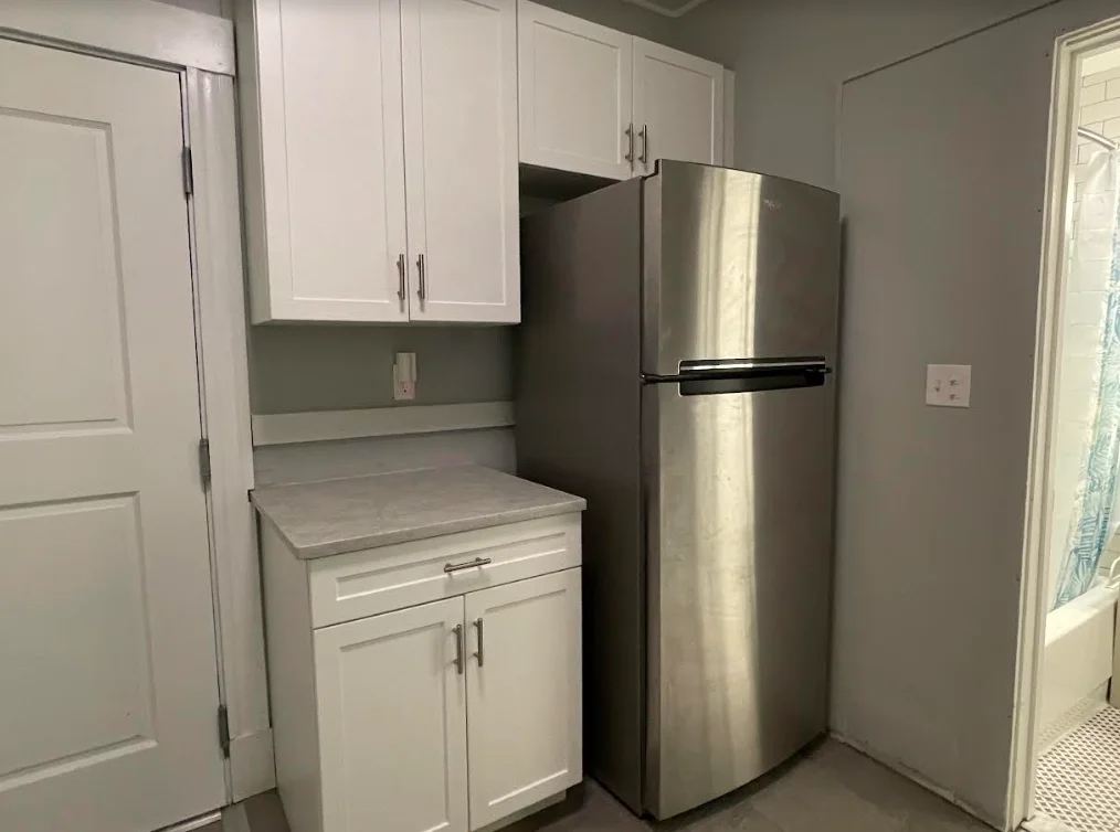 Studio bed, 1 bath apartment for rent at 233 Lafayette St Unit 10, Salem — photo 6 of 11