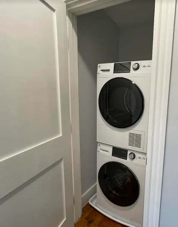 2 bed, 1 bath apartment for rent at 233 Lafayette St Unit 15, Salem — photo 10 of 12