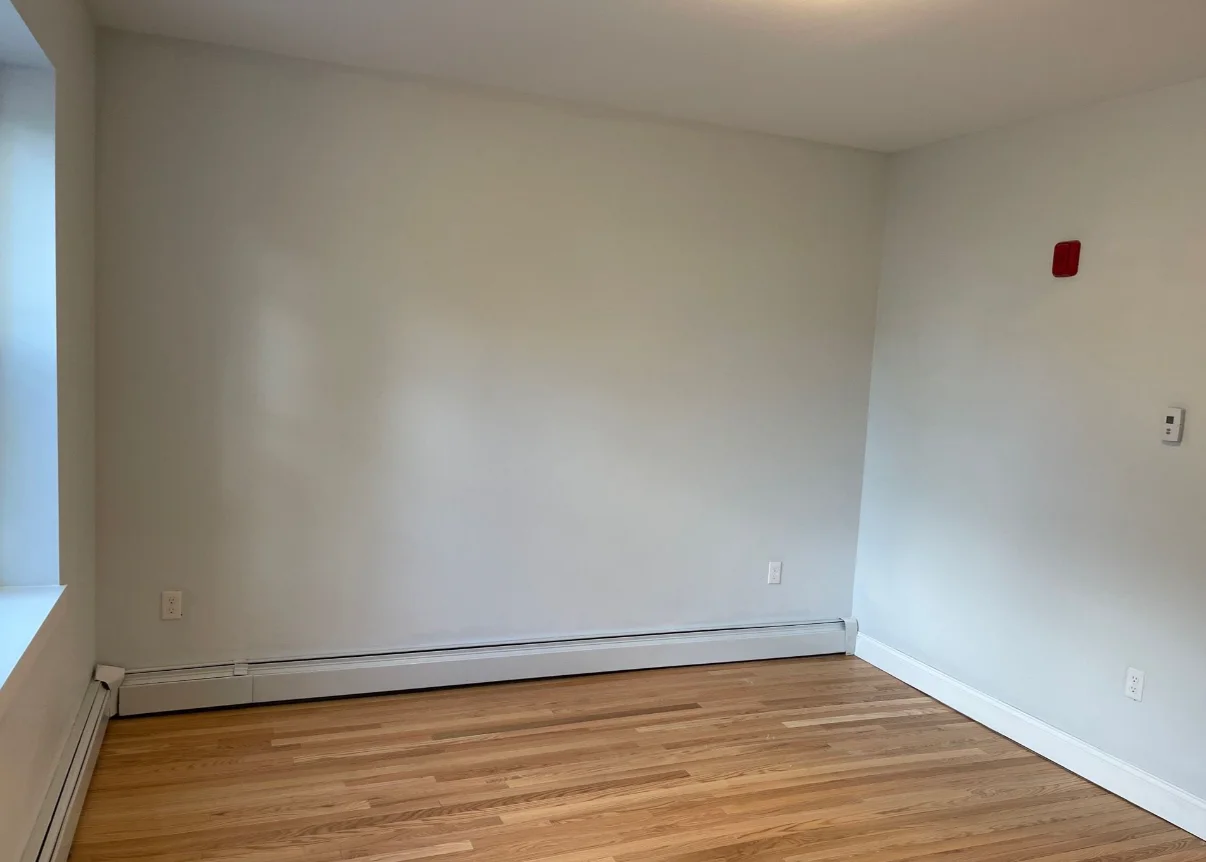 Studio bed, 1 bath apartment for rent at 233 Lafayette St Unit 4, Salem — photo 3 of 10