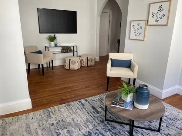 2 split bed, 1 bath apartment for rent at 233 Lafayette St Unit 8, Salem — photo 4 of 7