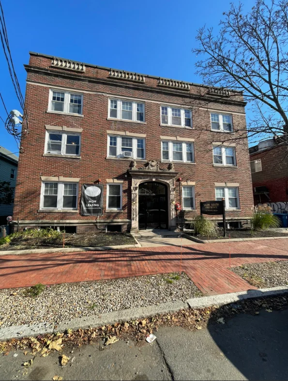 1 bed, 1 bath apartment for rent at 233 Lafayette St Unit 9, Salem — photo 7 of 8