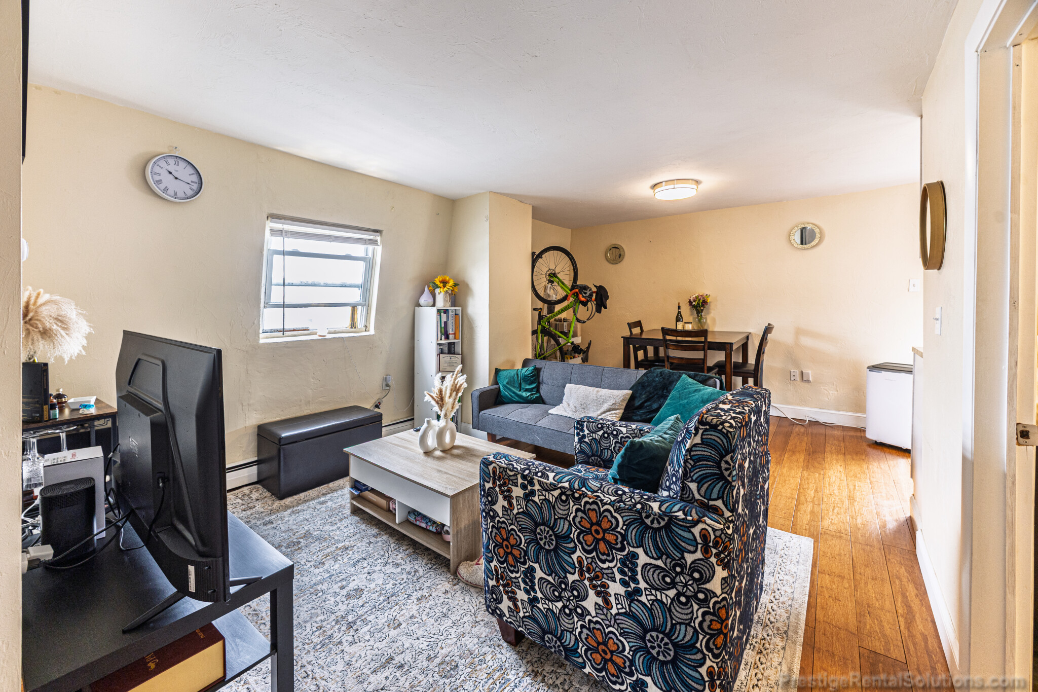 2 bed, 1 bath apartment for rent at 233 London St Unit 3, East Boston — photo 2 of 28