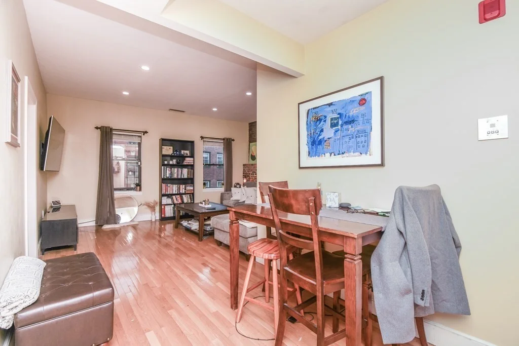 2 bed, 1 bath apartment for rent at 233 North Unit 4, North End — photo 6 of 18