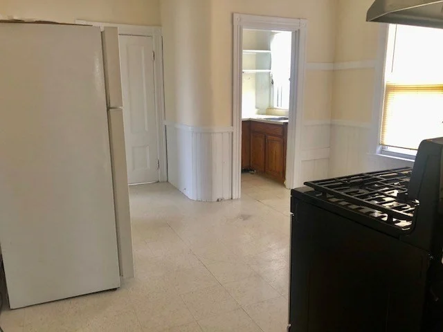 2 bed, 1 bath apartment for rent at 233 Washington Unit 2, Malden — photo 7 of 13