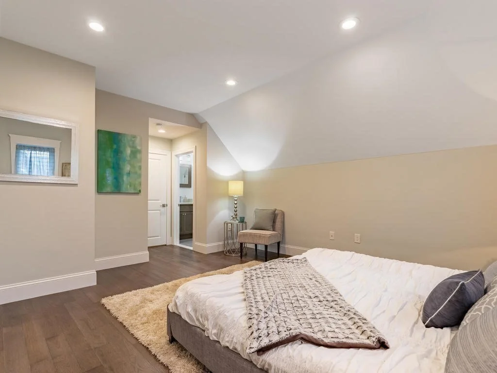 3 bed, 2 bath apartment for rent at 233 Willow Ave Unit 2, Ball Square — photo 24 of 28