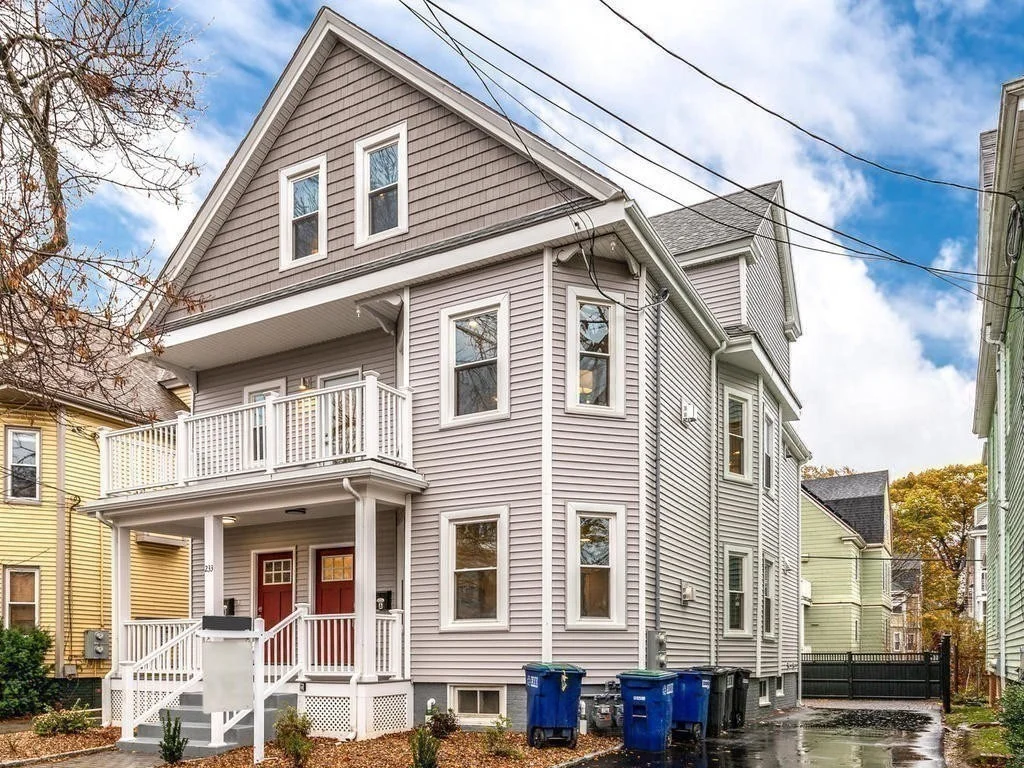 3 bed, 2 bath apartment for rent at 233 Willow Ave Unit 2, Ball Square — photo 11 of 28