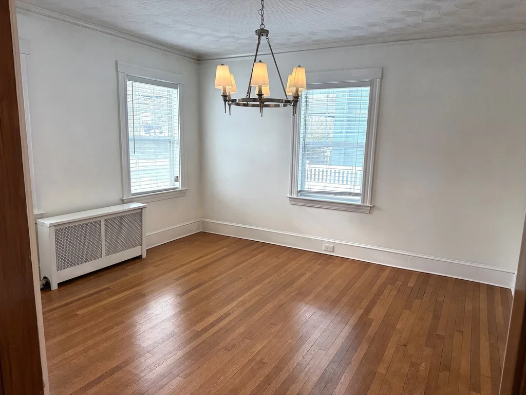 3 bed, 1 bath apartment for rent at 234 Brook Rd Unit 1, Milton — photo 20 of 25