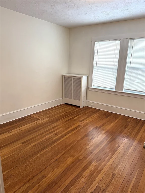 3 bed, 1 bath apartment for rent at 234 Brook Rd Unit 1, Milton — photo 17 of 25