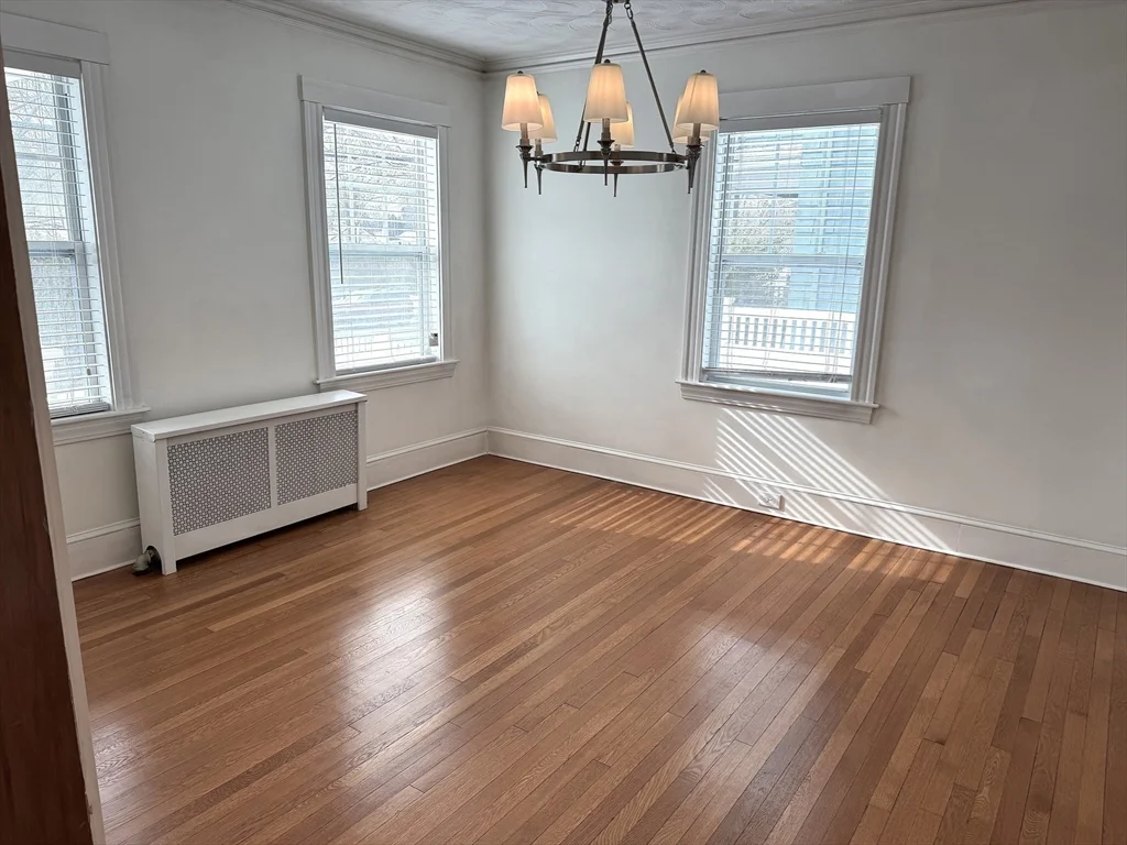 3 bed, 1 bath apartment for rent at 234 Brook Rd Unit 1, Milton — photo 7 of 25