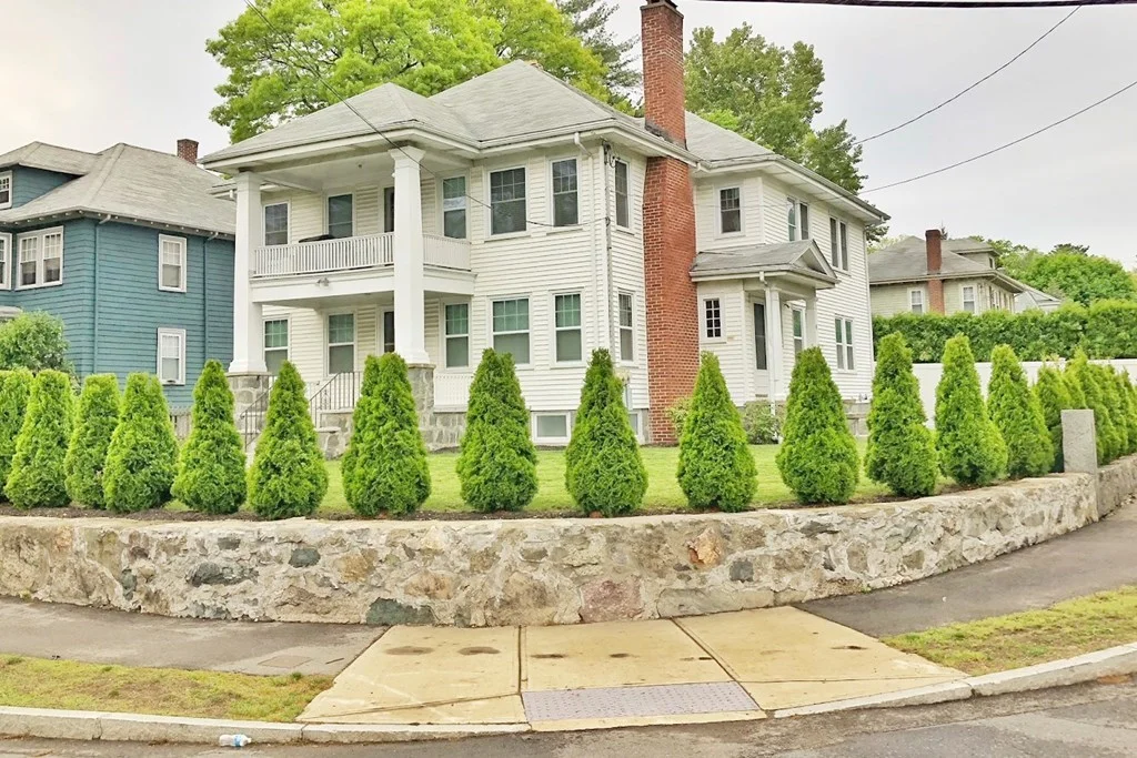 3 bed, 1 bath apartment for rent at 234 Brook Rd Unit 1, Milton — photo 1 of 25