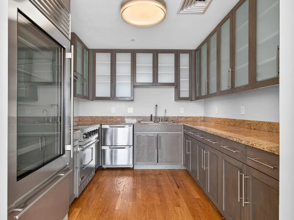 3 bed, 2 bath apartment for rent at 234 Causeway St Unit 1012, North End — photo 4 of 25