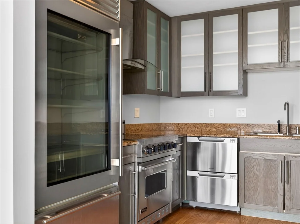 3 bed, 2 bath apartment for rent at 234 Causeway St Unit 1012, North End — photo 6 of 25