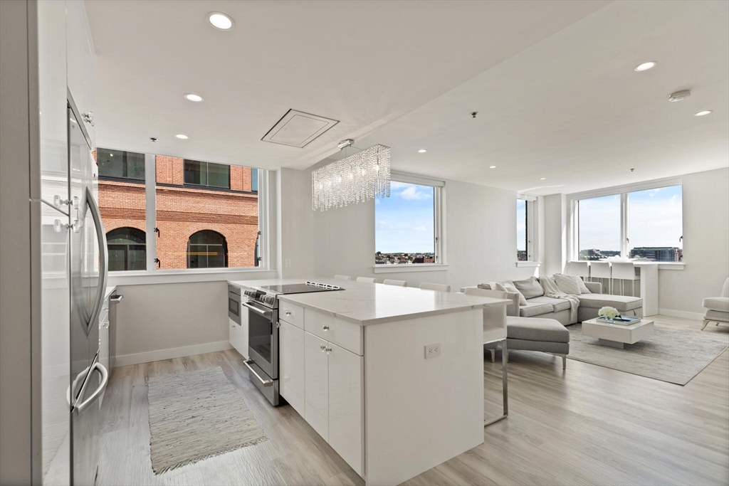 3 bed, 2 bath apartment for rent at 234 Causeway Unit 709, North End — photo 8 of 28
