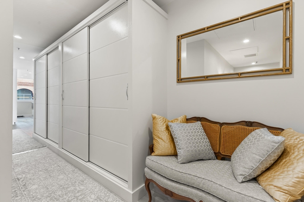 3 bed, 2 bath apartment for rent at 234 Causeway Unit 709, North End — photo 15 of 28