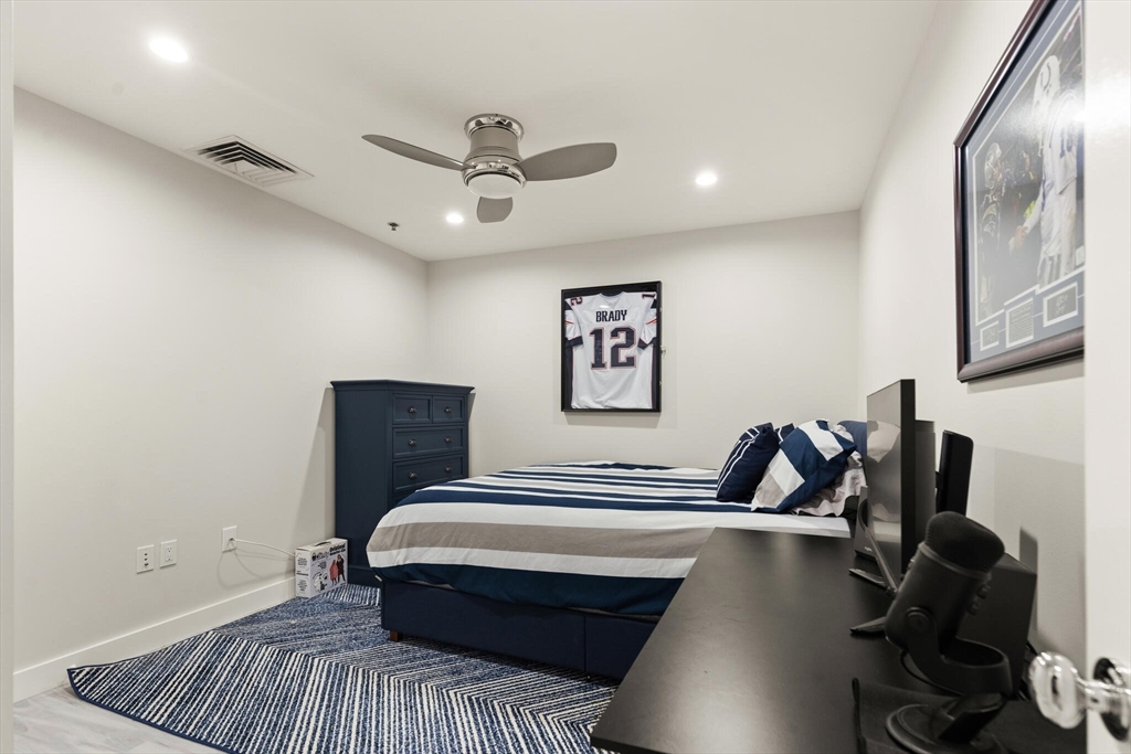 3 bed, 2 bath apartment for rent at 234 Causeway Unit 709, North End — photo 9 of 28