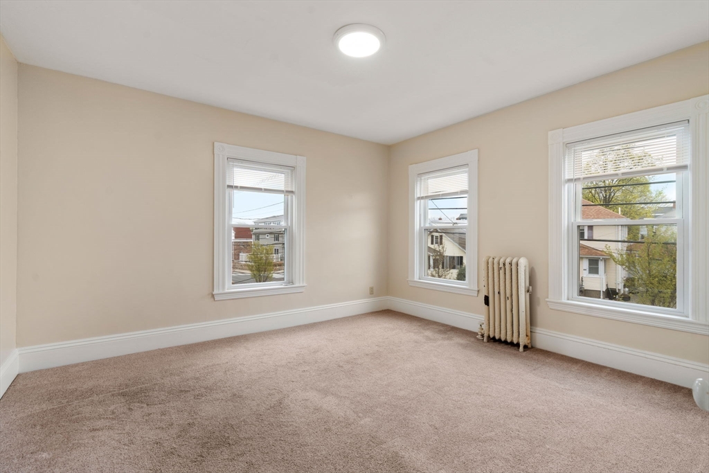 3 bed, 1 bath apartment for rent at 234 River St Unit 2, Waltham — photo 11 of 19
