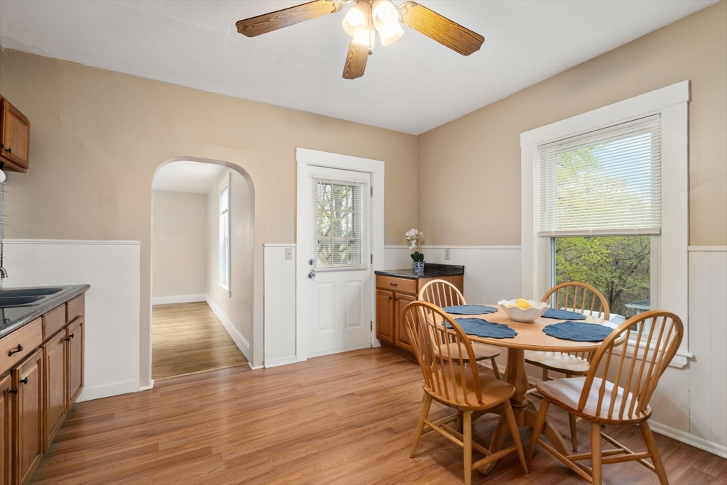 3 bed, 1 bath apartment for rent at 234 River St Unit 2, Waltham — photo 6 of 19