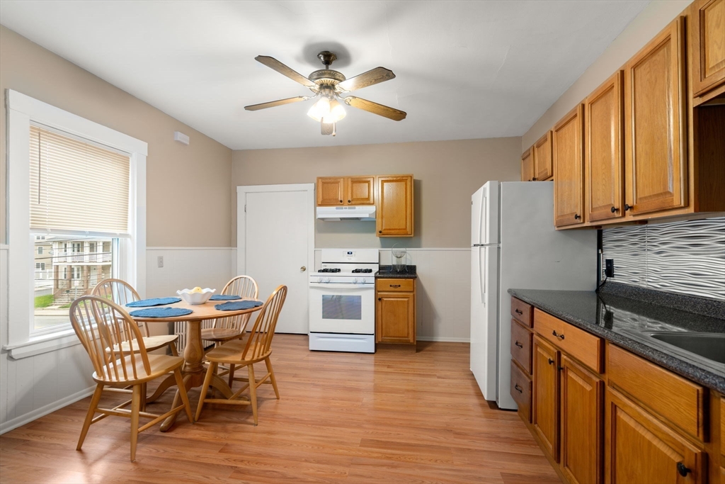 3 bed, 1 bath apartment for rent at 234 River St Unit 2, Waltham — photo 5 of 19