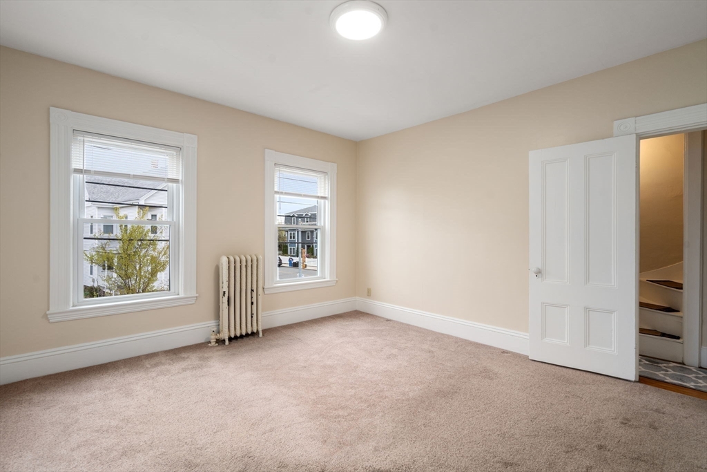 3 bed, 1 bath apartment for rent at 234 River St Unit 2, Waltham — photo 10 of 19