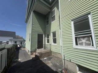3 bed, 1 bath apartment for rent at 234 W 6th St Unit 1, Highlands — photo 5 of 25