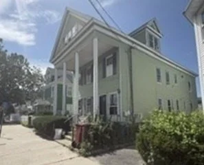 3 bed, 1 bath apartment for rent at 234 W 6th St Unit 1, Highlands — photo 2 of 25