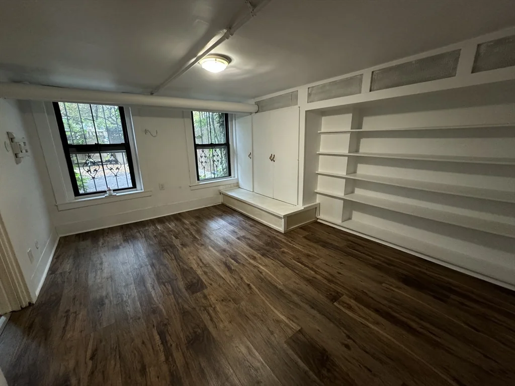 3 bed, 2 bath apartment for rent at 234 W Canton Unit 1, South End — photo 14 of 16