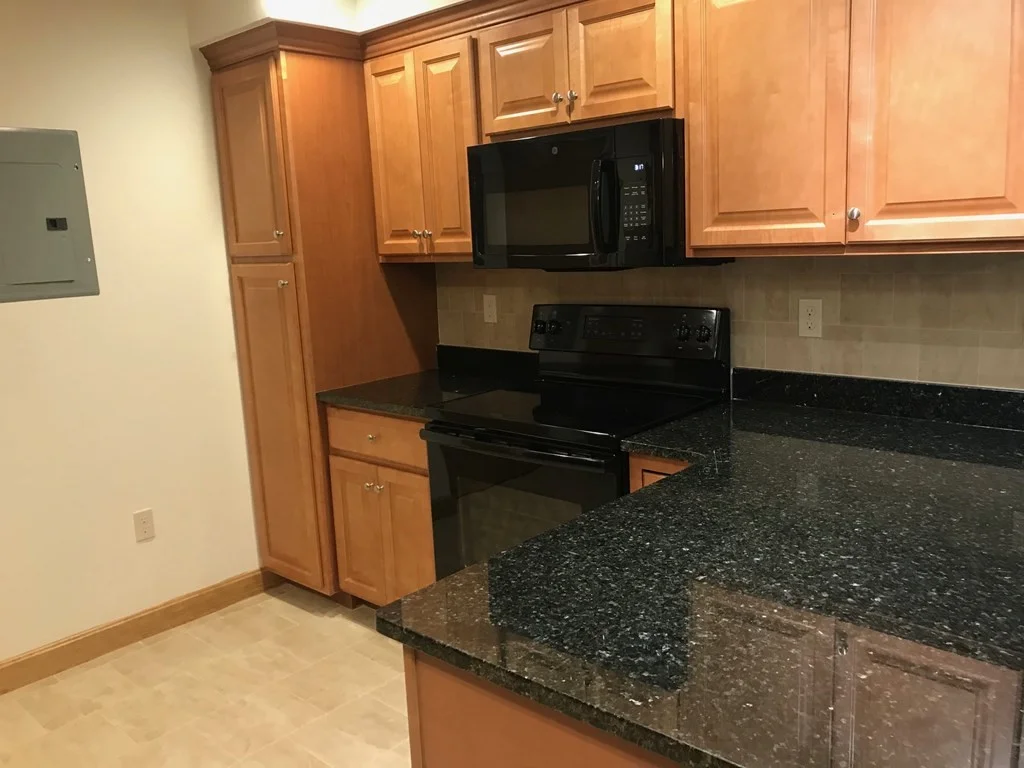 1 bed, 1 bath apartment for rent at 2344 Commonwealth Ave Unit 1-3, Newton — photo 2 of 9
