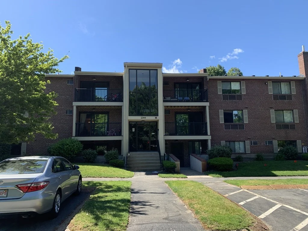 1 bed, 1 bath apartment for rent at 2344 Commonwealth Ave Unit 1-3, Newton — photo 1 of 9