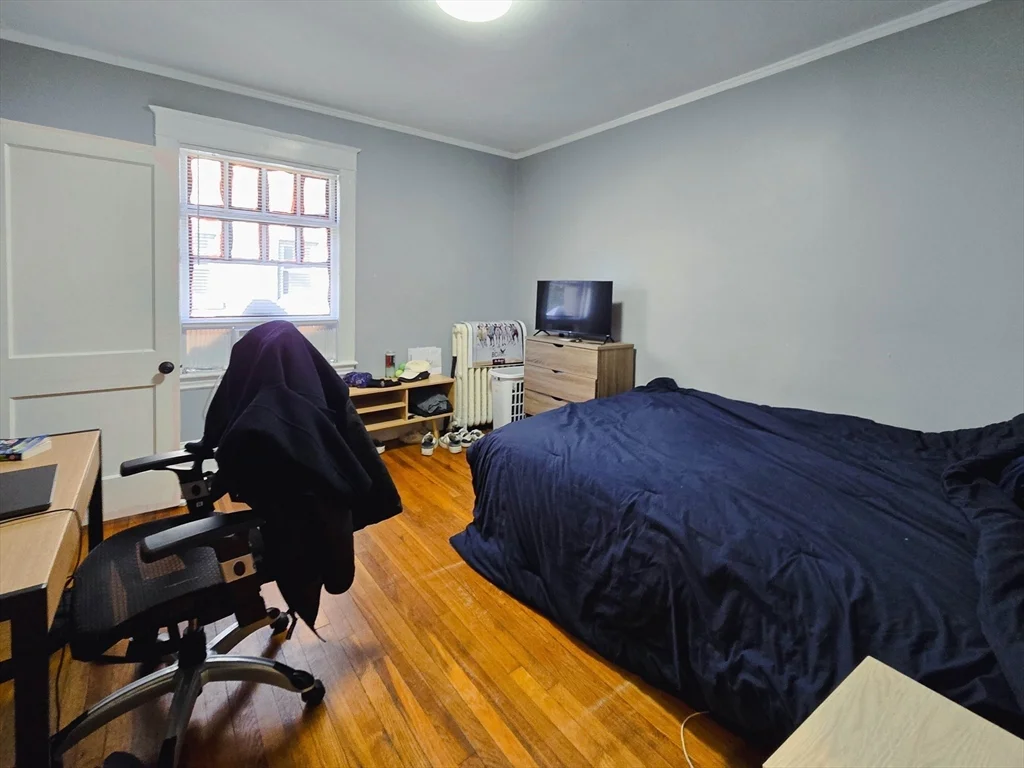4 bed, 2 bath apartment for rent at 235-237 Chestnut Hill Ave Unit 1, Brighton — photo 17 of 20