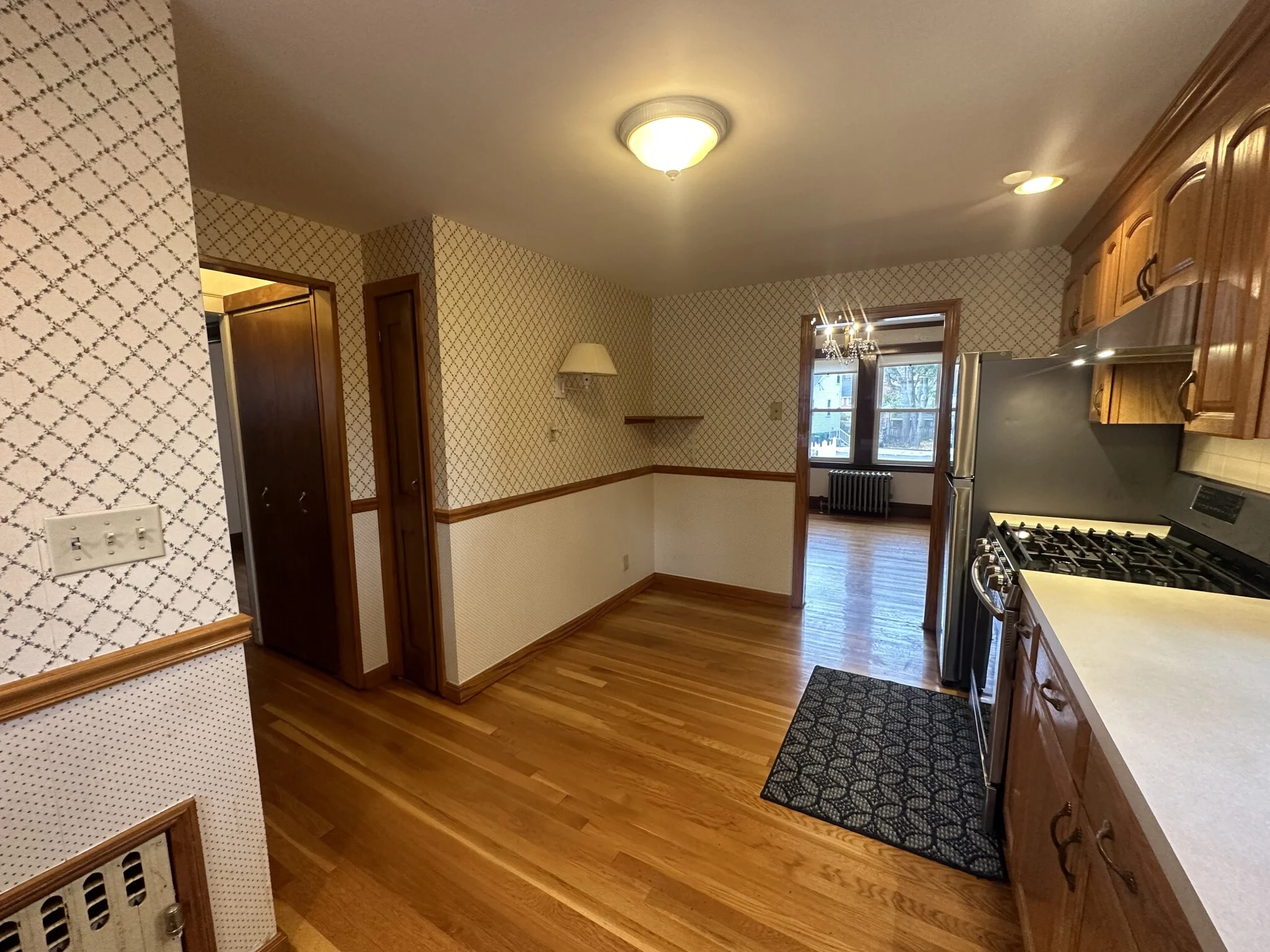 2 bed, 1.5 bath apartment for rent at 235 Ashcroft Rd Unit 1, Medford — photo 3 of 30