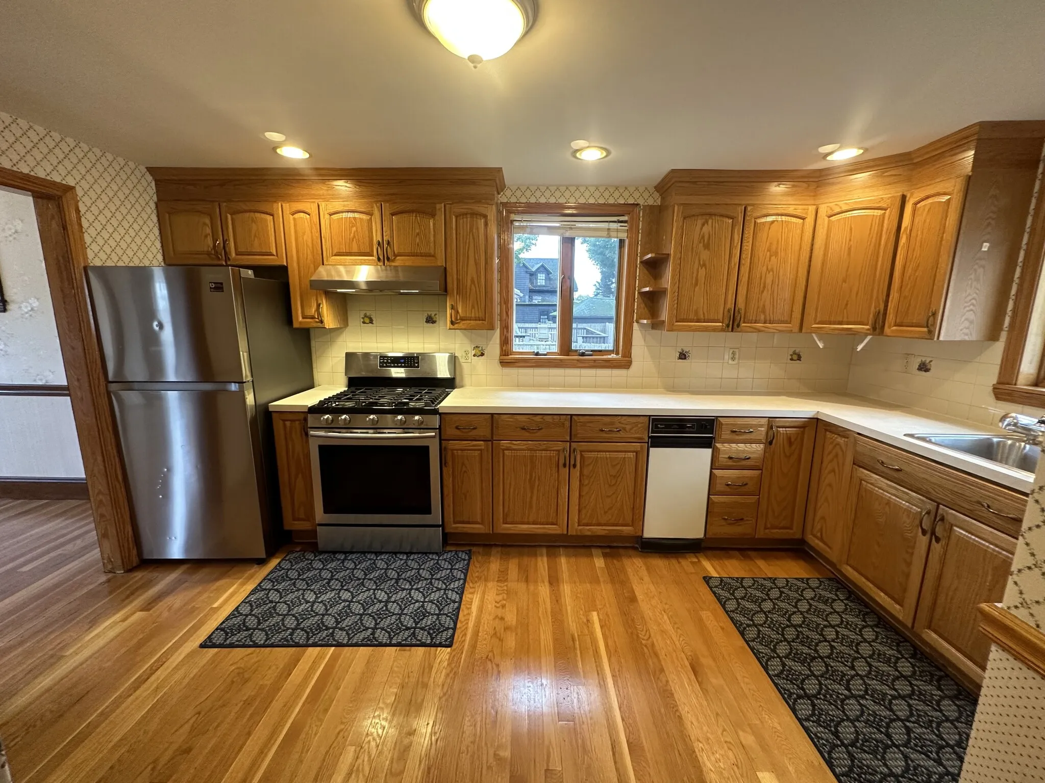 2 bed, 1.5 bath apartment for rent at 235 Ashcroft Rd Unit SF, Medford