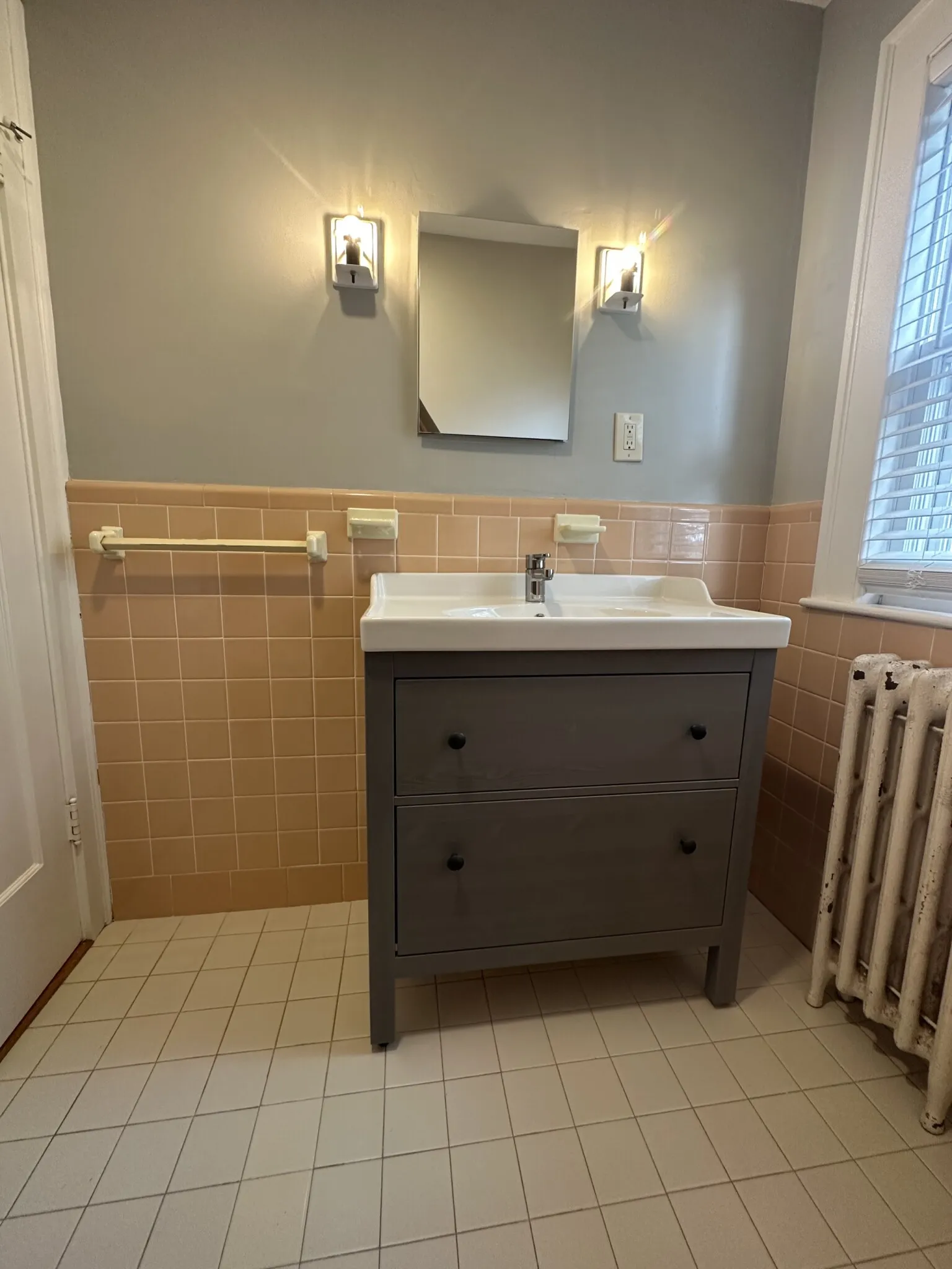 2 bed, 1.5 bath apartment for rent at 235 Ashcroft Rd Unit SF, Medford — photo 25 of 30