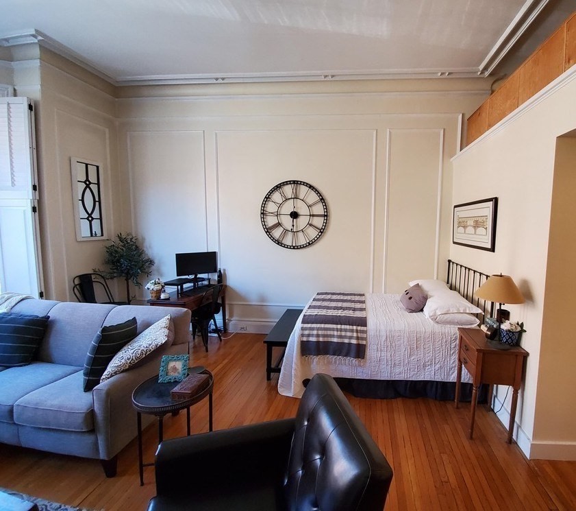 1 bed, 1 bath apartment for rent at 235 Beacon St Unit 3, Back Bay — photo 3 of 12