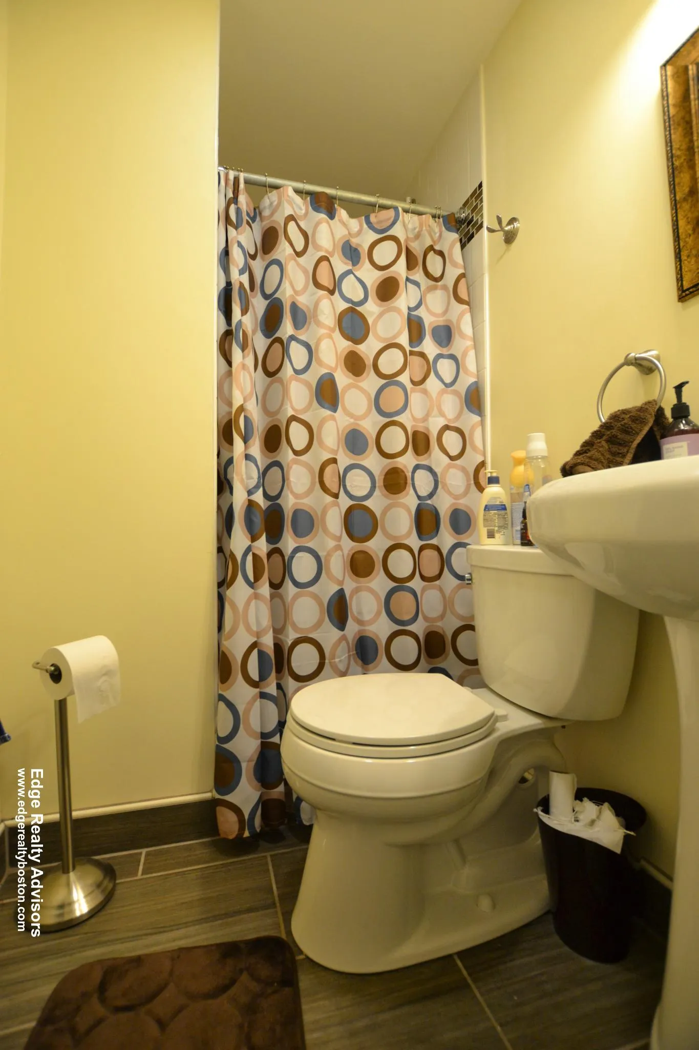 3 bed, 2 bath apartment for rent at 235 Boylston St Unit 3, Boylston Street — photo 7 of 7
