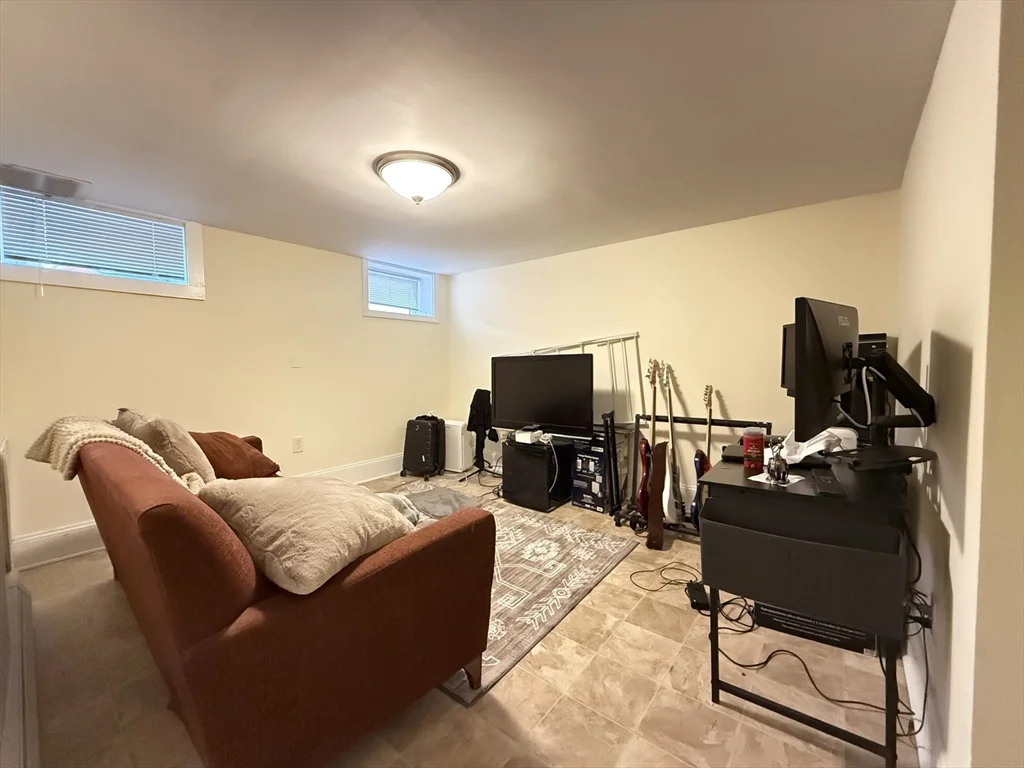3 bed, 2 bath apartment for rent at 235 Charles St Unit 1, East Cambridge — photo 13 of 16
