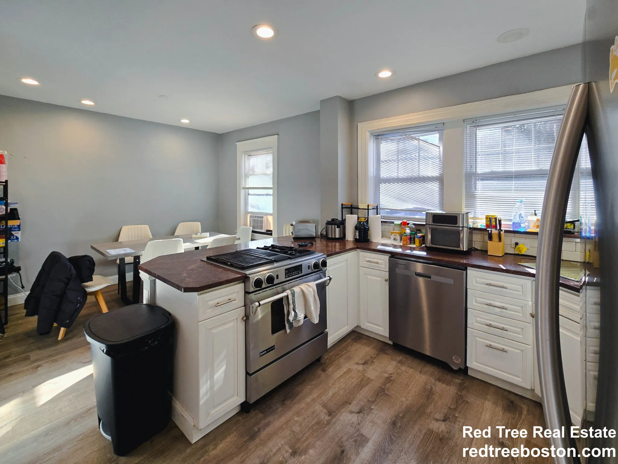 4 bed, 2 bath apartment for rent at 235 Chestnut Hill Ave Unit 1, Brighton — photo 5 of 17