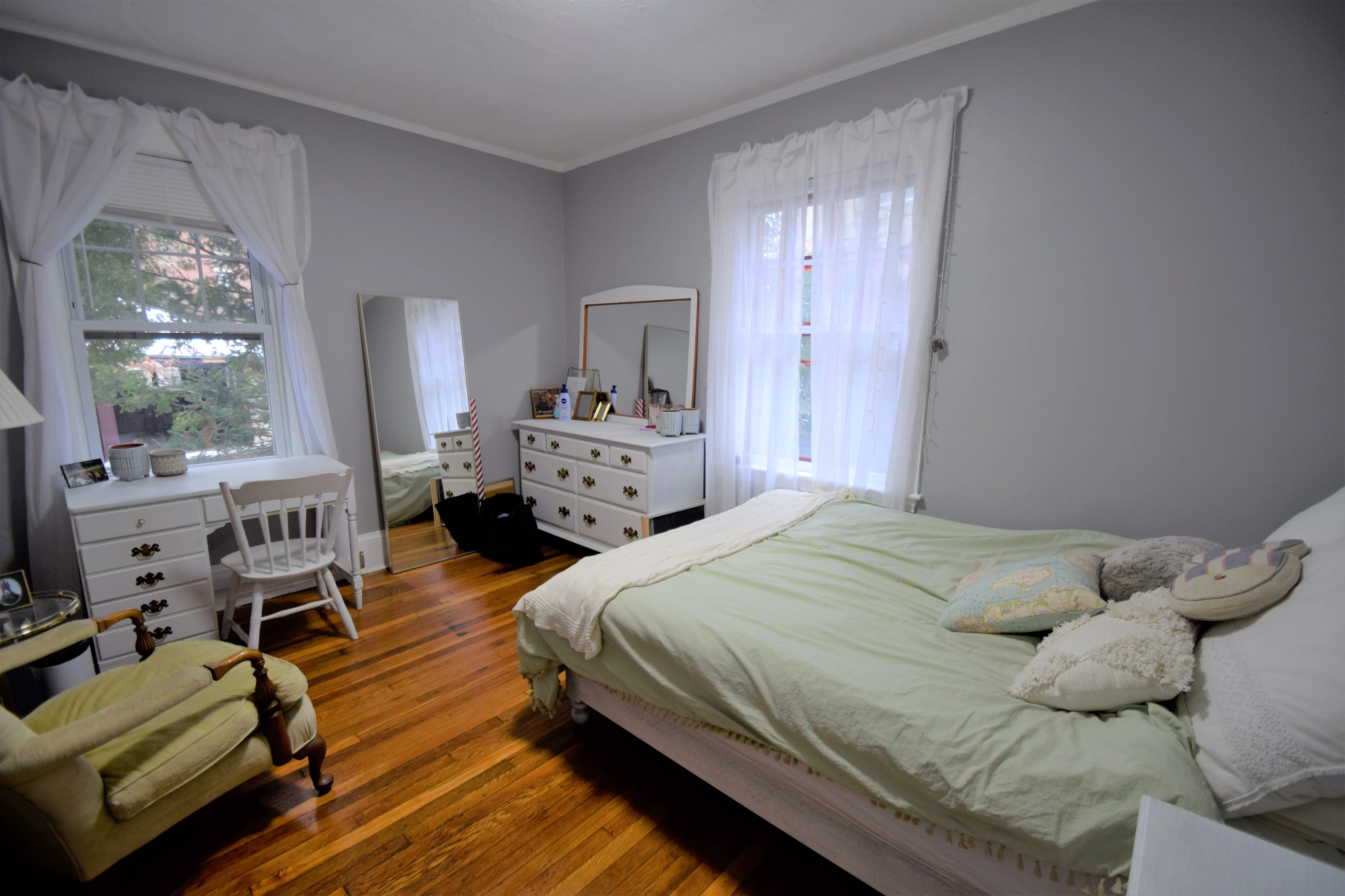 4 bed, 2 bath apartment for rent at 235 Chestnut Hill Ave Unit 1A, Brighton — photo 16 of 19