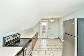 1 bed, 1 bath apartment for rent at 235 Fairmount Ave Unit 2, Hyde Park — photo 12 of 18