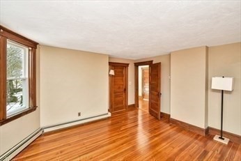 1 bed, 1 bath apartment for rent at 235 Fairmount Ave Unit 2, Hyde Park — photo 7 of 18