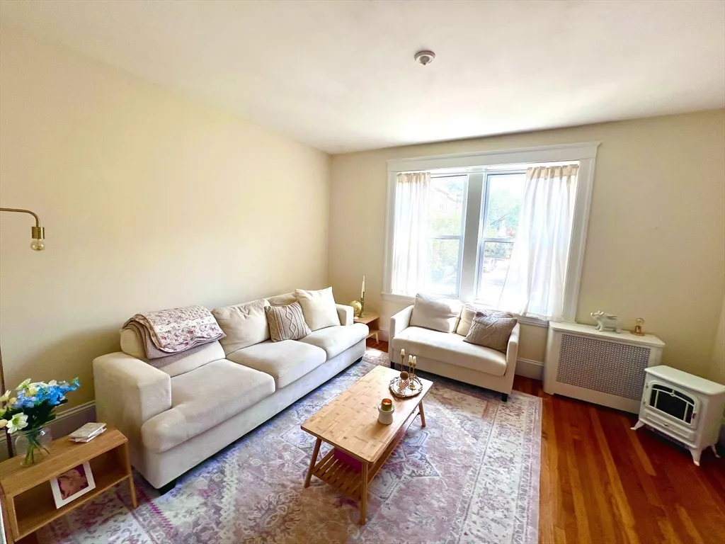 2 bed, 1 bath apartment for rent at 235 Freeman St Unit 3, North Brookline — photo 2 of 21
