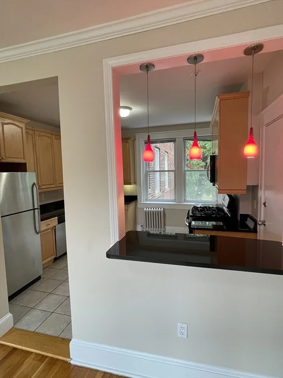 2 bed, 1 bath apartment for rent at 235 Freeman St Unit U-6, Coolidge Corner — photo 7 of 28