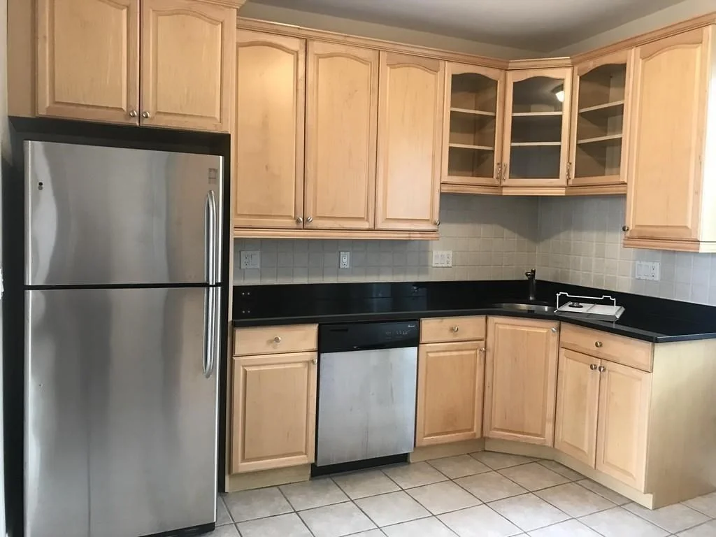 2 bed, 1 bath apartment for rent at 235 Freeman St Unit U-6, Coolidge Corner — photo 3 of 28