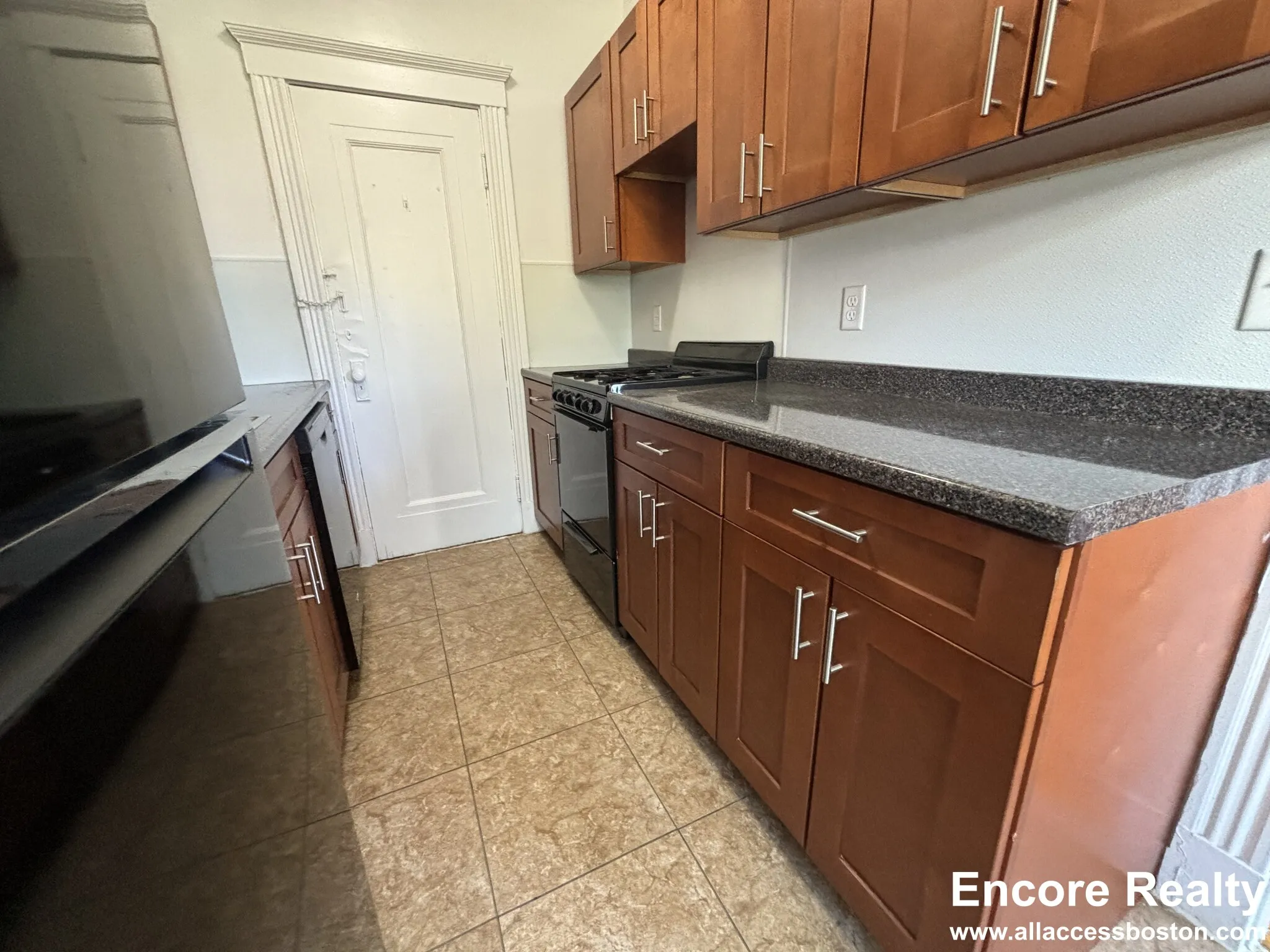 1 bed, 1 bath apartment for rent at 235 Park Dr Unit 25, Fenway — photo 3 of 11