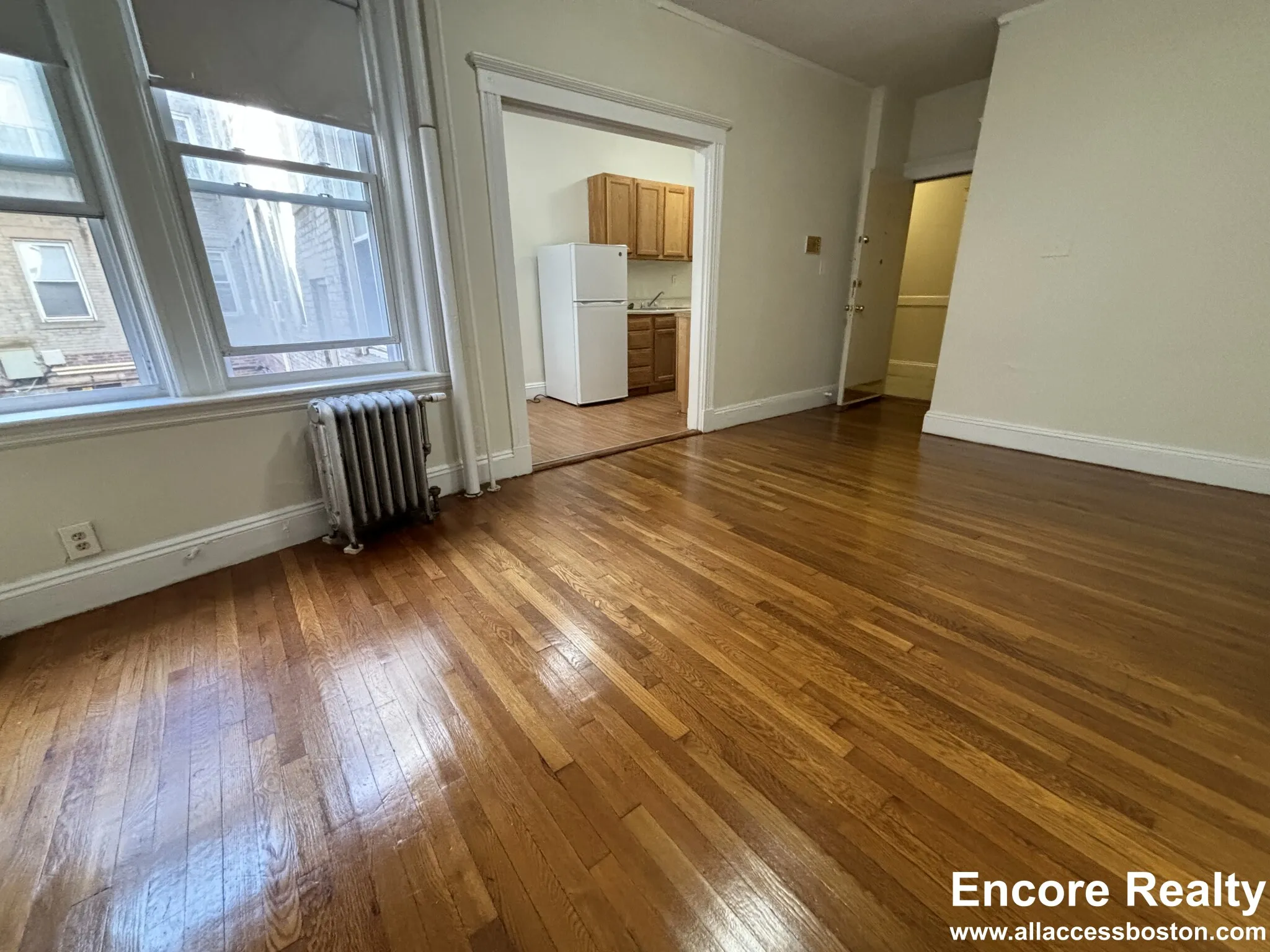 1 bed, 1 bath apartment for rent at 235 Park Dr Unit 5, Fenway — photo 2 of 11
